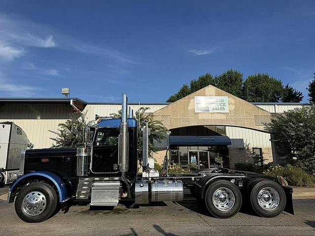2023 Peterbilt 389 at 7E Sales