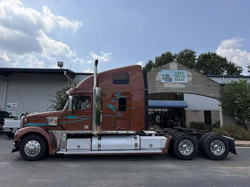 2020 Freightliner Coronado 132 at 7E Sales — photo 1